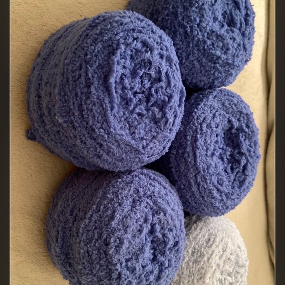 Yarn - Picture 2 of 2